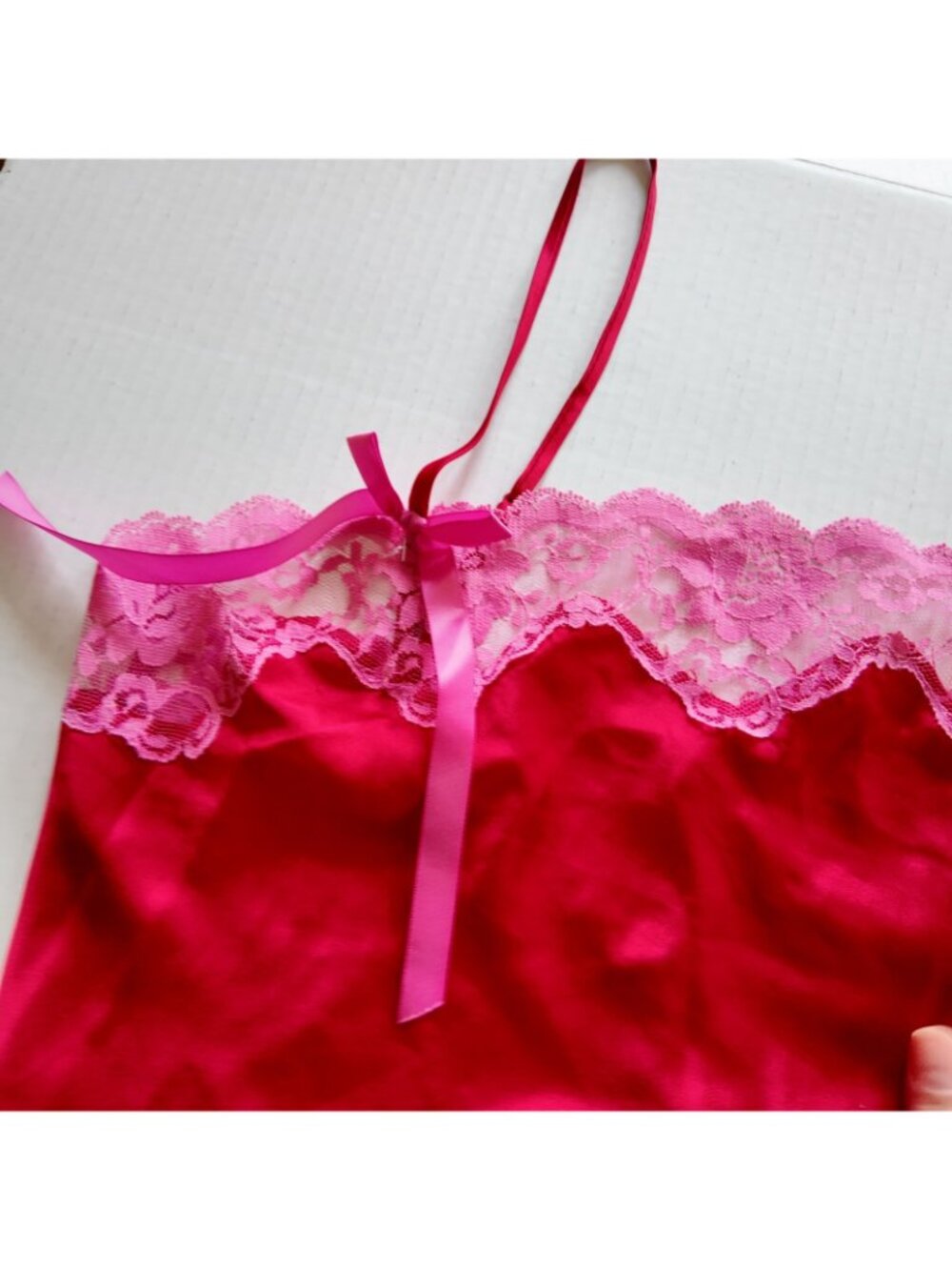 Victorias Secret red nightgown with pink bow size medium - Picture 4 of 6